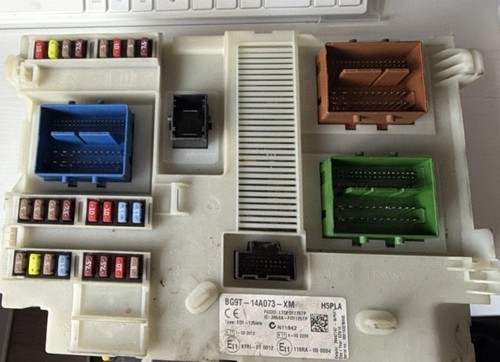 Bg9t 14a073 body - body, control
