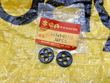 Suzuki AC50 AS50 B100 OR50 T20 TC120 TC250 TS50 TS90 TS250 Fuel Cock Gasket NOS