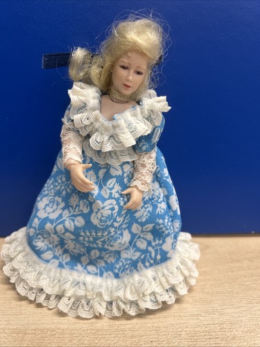 Heidi ott dolls house - heidi,