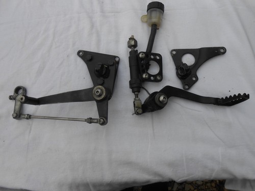 Triumph t140 rear sets - triumph,