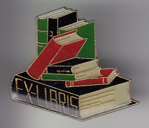 Rare pins pin art - ..,