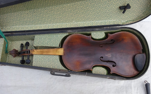 Vintage violin approx - violin,