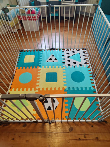 Metal baby play pen with - metal, gate
