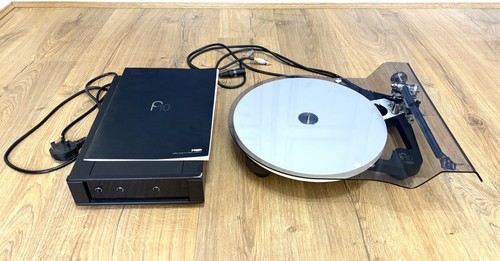 Rega planar p10 turntable - 10,