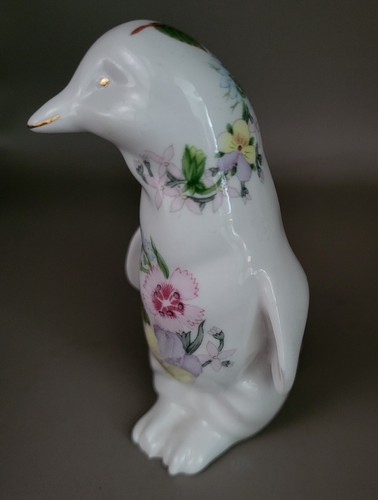 Aynsley penguin little - aynsley,