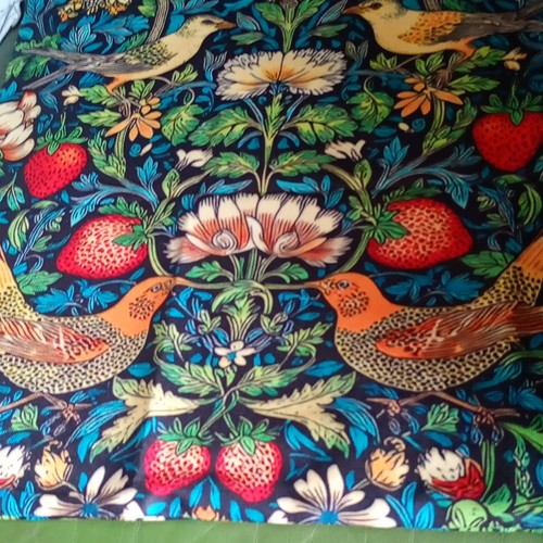 William morris strawberry - morris,
