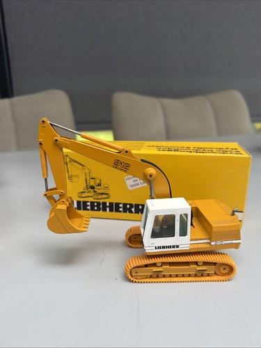 Liebherr 912 excavator models - liebherr,