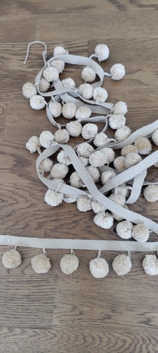 Pom trim - pom,