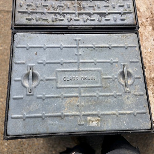 Galvanised manhole cover - cover, &