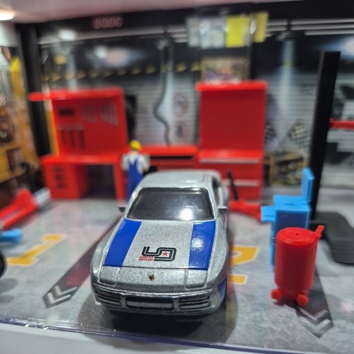 Hot wheels porsche 944 - 89,