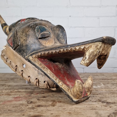 Guro zamble tribal mask ivory - guro,