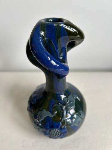 Sir edmund elton pottery vase - elton,