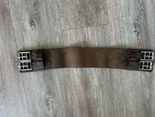 Butet short elastic girth for use with close contact saddle