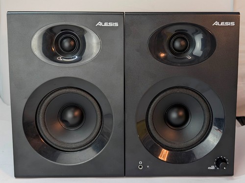 Alesis elevate powered - 4,