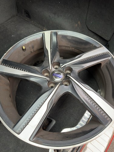 One volvo alloy wheels - one, 20”
