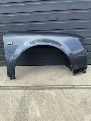 Audi 2001 front wing - audi,