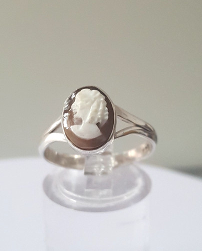 Gorgeous vintage real - gorgeous, carved