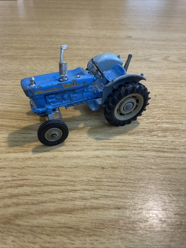 Corgi toys ford 5000 - ford, super