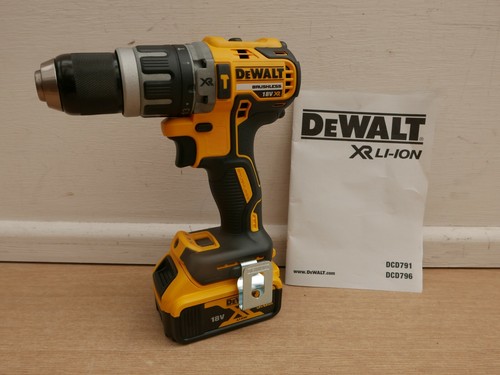 Dewalt dcd796 18v combi - 18v,