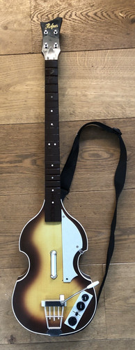 Beatles rock band - beatles, hofner