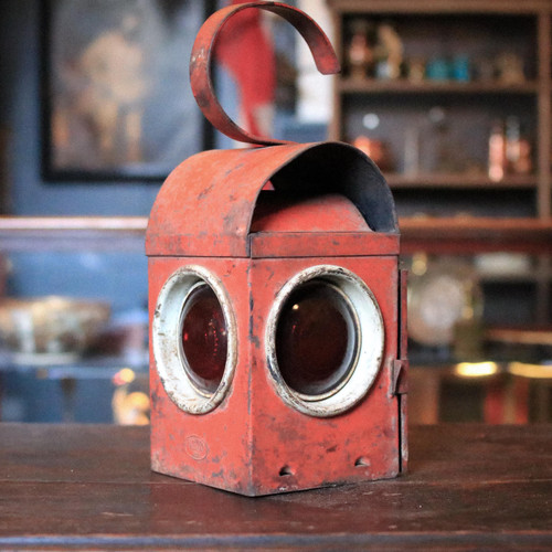 Vintage railway signal - signal, lamp