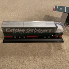 EDDIE STOBART (4649125) DAF XF105 SPACE CAB CURTAINSIDE - OZZY JUDE