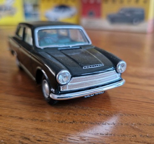 Vanguards corgi ford - corgi,