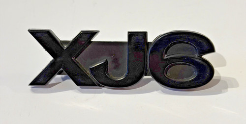 Jaguar xj6 car badge - jaguar, emblem
