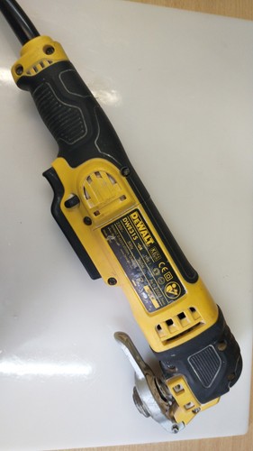 Dewalt dwe 315 300w electric - dwe-315,