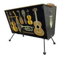 PIERO FORNASETTI style