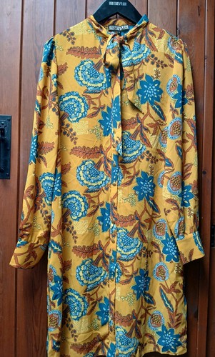 Biba pretty summer floral logo - biba,