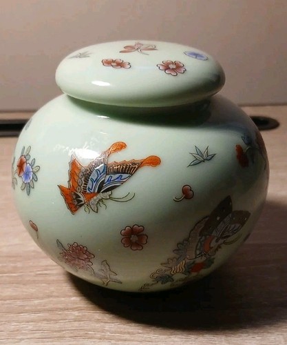 Small chinese ginger - ginger, jar