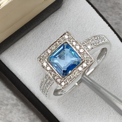 Aquamarine diamond ring - diamond,
