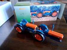 Universal Hobbies  Ford DOE Triple D 1:16 die cast model tractor