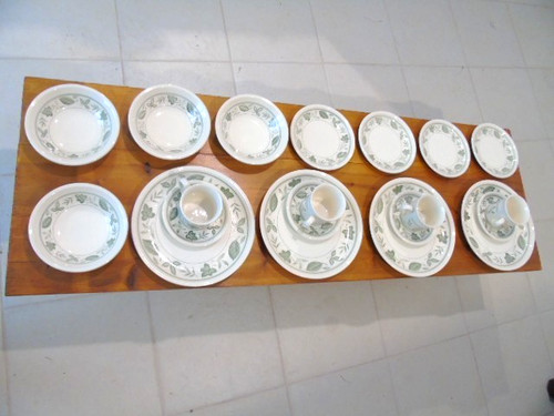 Biltons four place dinner set - place,
