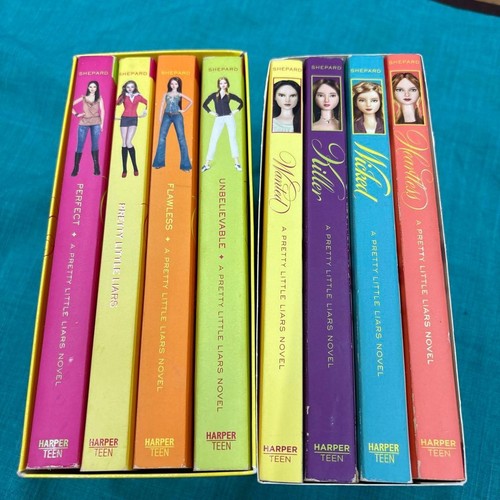 Pretty little liars box - pretty,