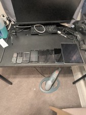 Joblot Of 7 Phones And An Ipad