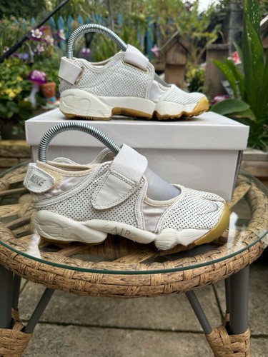 Nike air rift - nike, 3.5