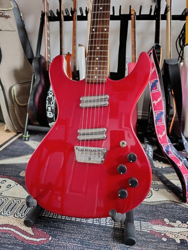 Danelectro hodad 2010s - hodad, red