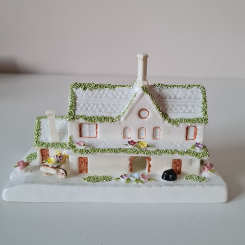 Coalport cottages fine bone - fine,