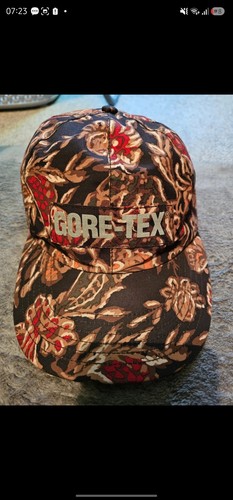 Supreme goretex flower camp - supreme,