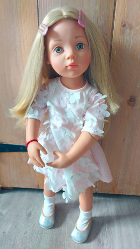Götz girl play doll happy - götz,