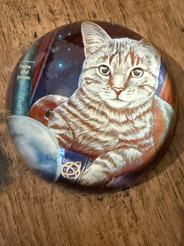 Nemesis now lisa parker cat - nemesis,