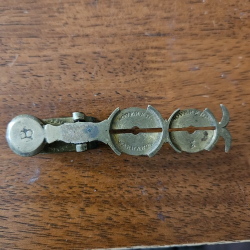 Antique brass sovereign scale - brass,