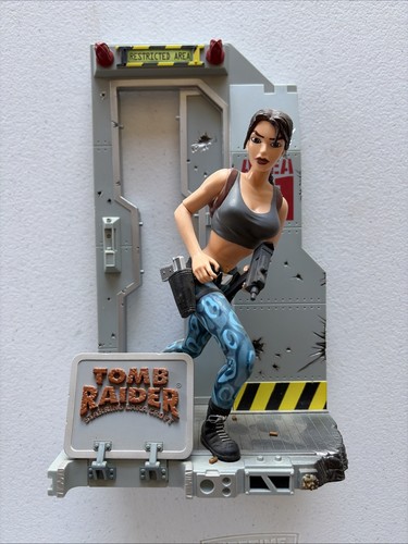 Tomb raider area lara - tomb, 51-