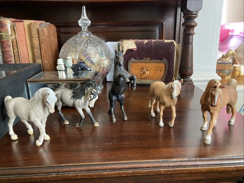 Schleich horses figures - 5,