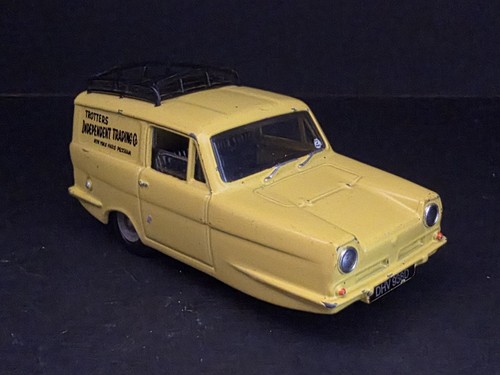 Corgi reliant regal van - corgi, 1/36