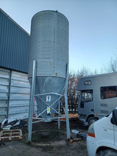 Grain Silo 10/12 Tonnes Needs Small Amount Of Welding 