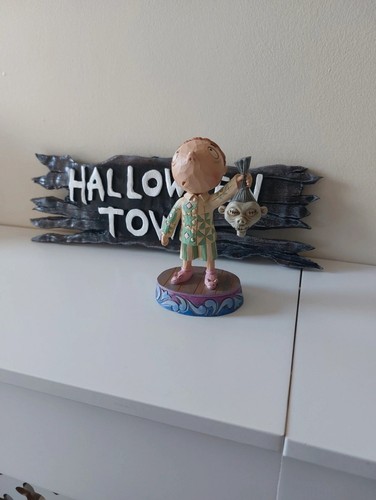Rare retired disney - disney, showcase