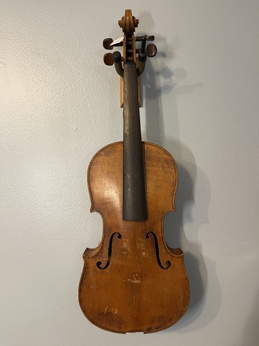 Attractive french violin - attractive,